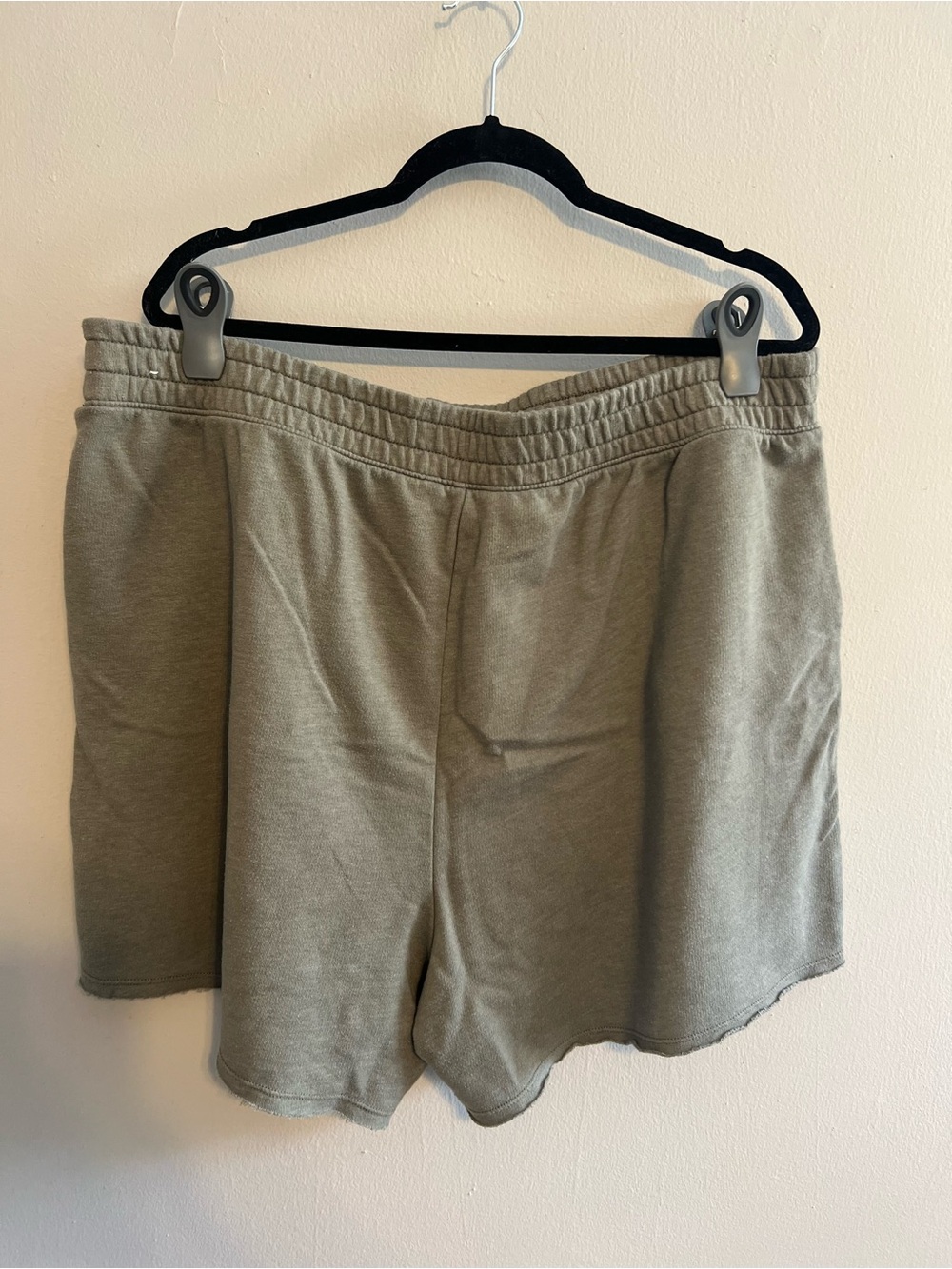 American Eagle Outfitters - Lot of 2 Sweat Shorts - Olive & Grey | Women’s XXL - Picture 6 of 9